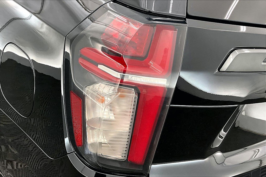 Thumbnail: 2021 Chevrolet Tahoe - 32
