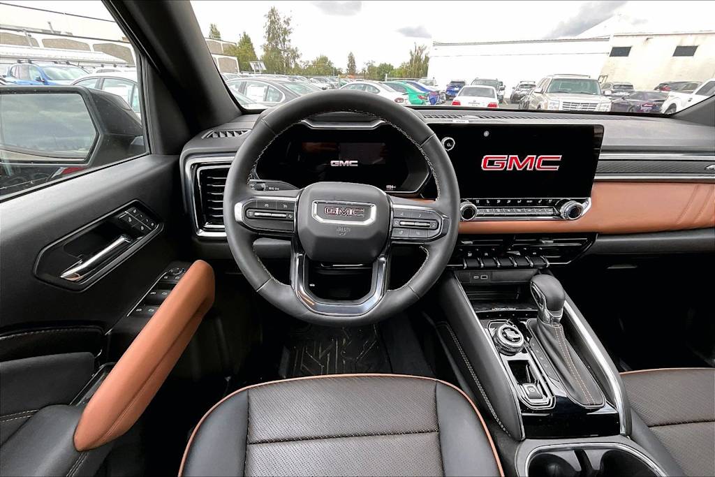 Thumbnail: 2025 GMC Canyon - 14
