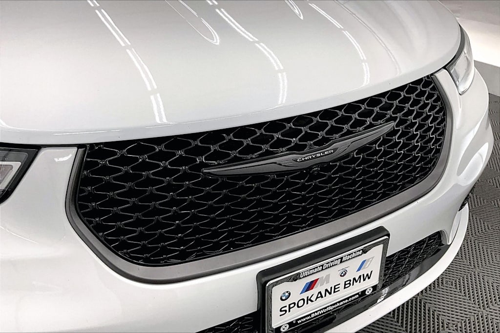Thumbnail: 2026 Chrysler Pacifica - 33