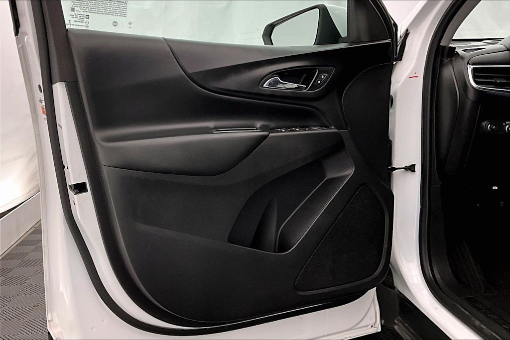 Thumbnail: 2020 Chevrolet Equinox - 27