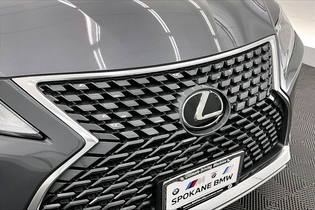 Thumbnail: 2021 Lexus RX - 33