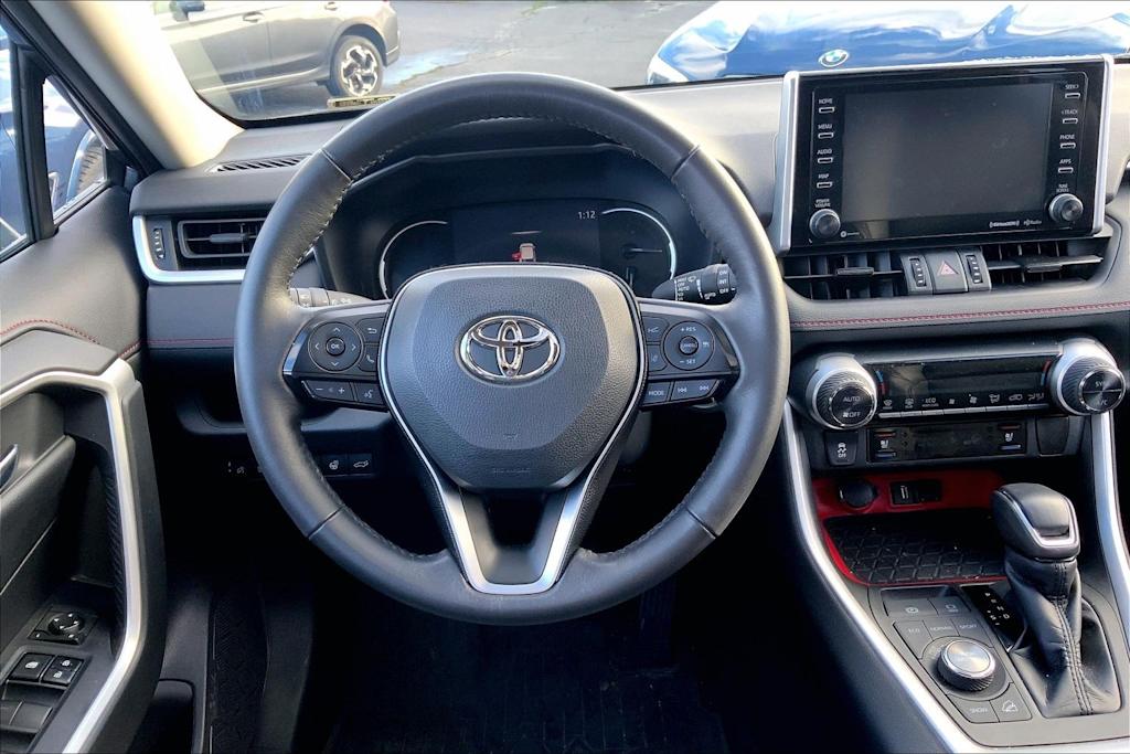 Thumbnail: 2021 Toyota RAV4 - 14