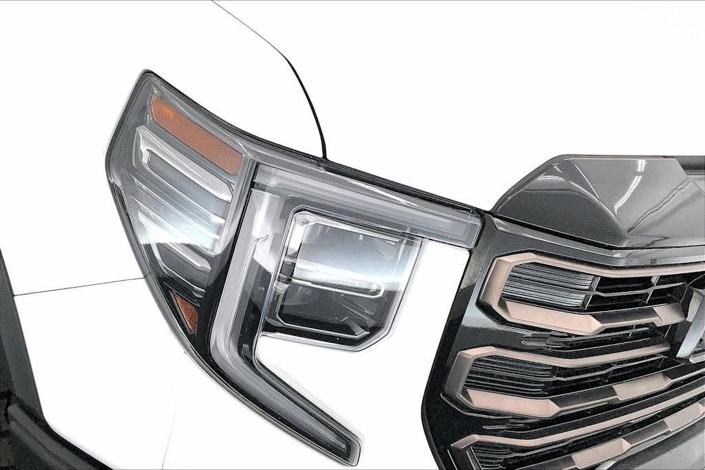 Thumbnail: 2024 GMC Sierra 1500 - 31