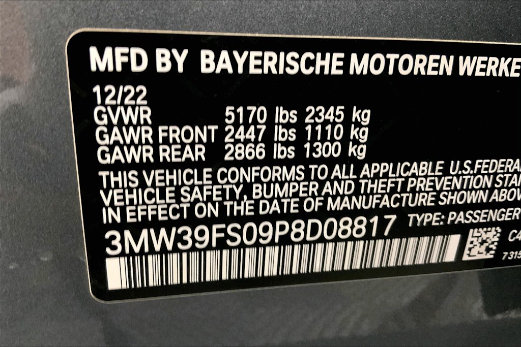 2023 BMW 3 Series 330e 21