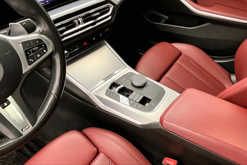Thumbnail: 2024 BMW 3 Series - 16