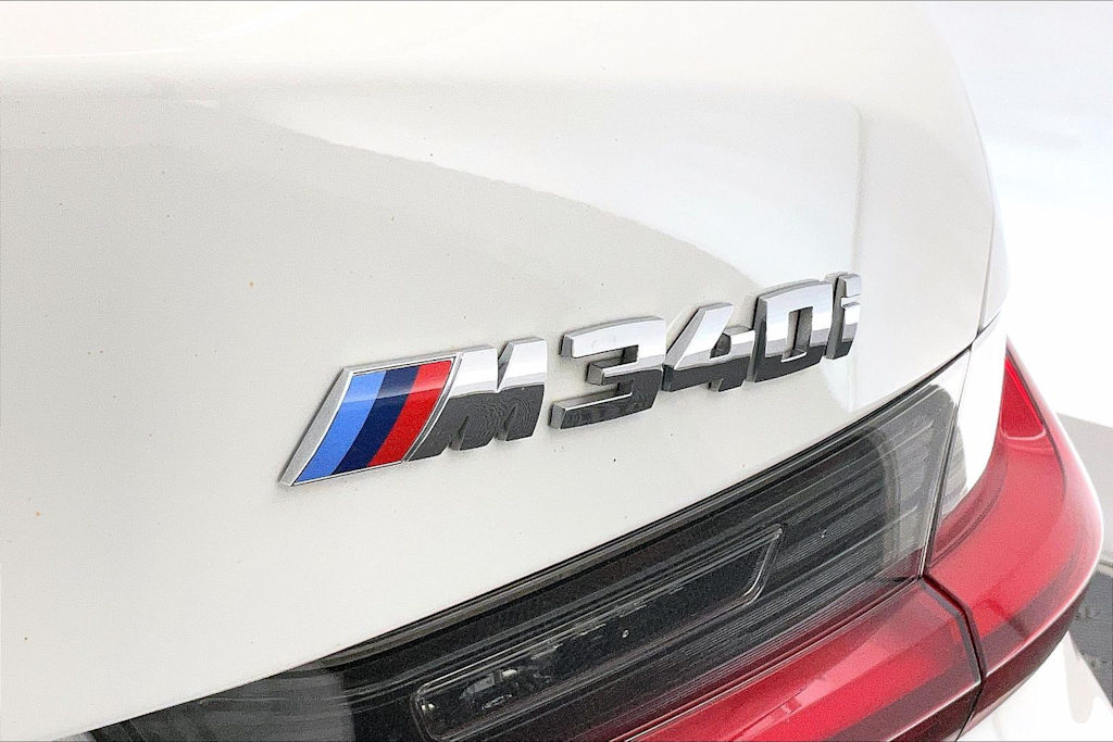 Thumbnail: 2024 BMW 3 Series - 7