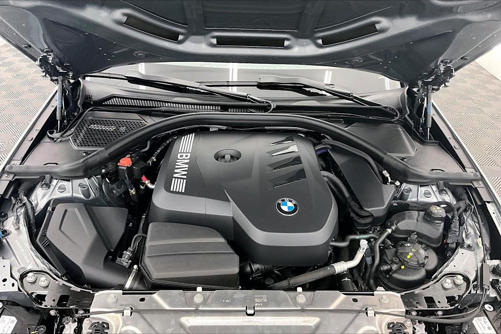 Thumbnail: 2025 BMW 3 Series - 5