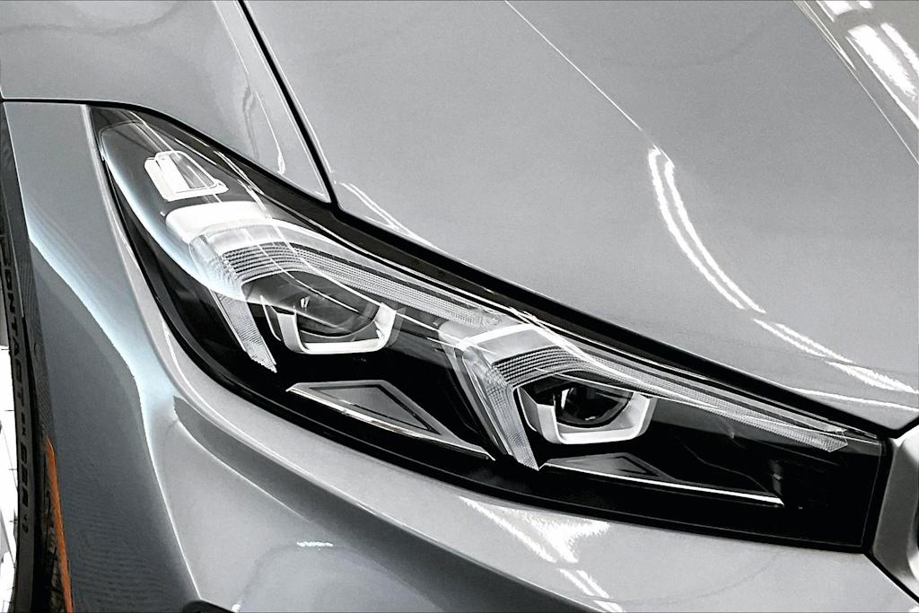 Thumbnail: 2025 BMW 3 Series - 31