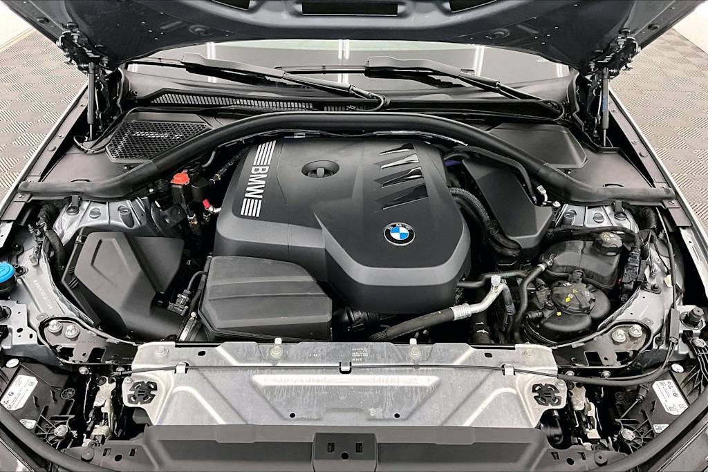 Thumbnail: 2025 BMW 3 Series - 9