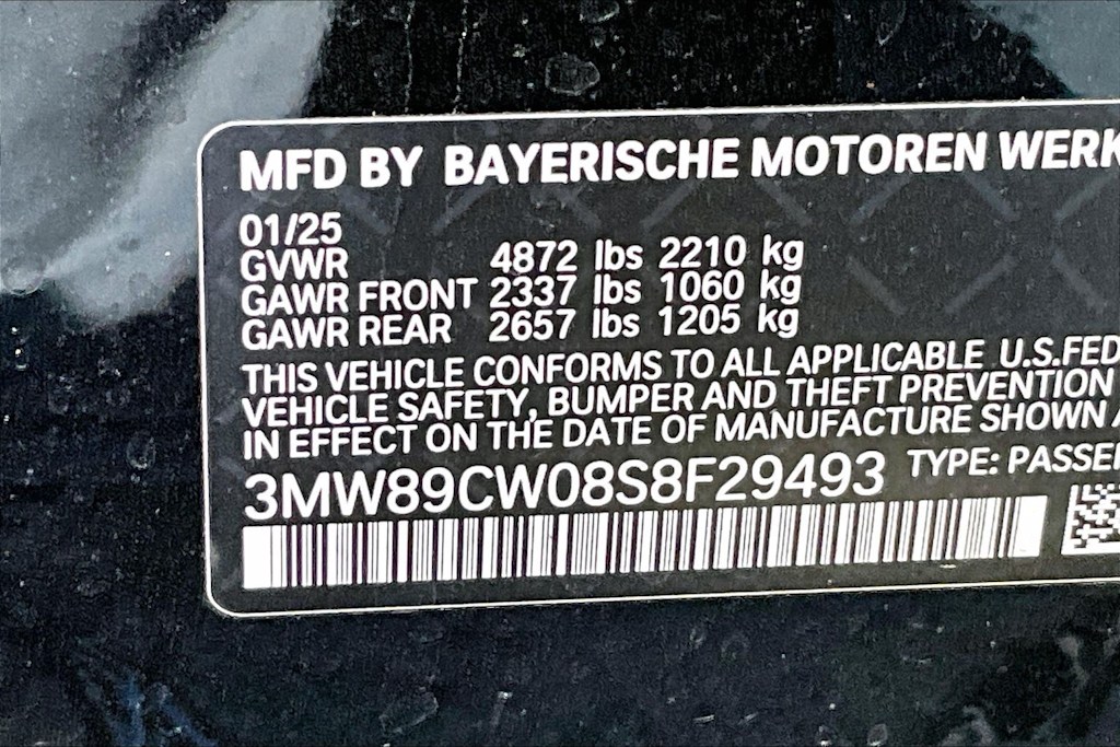 Thumbnail: 2025 BMW 3 Series - 18