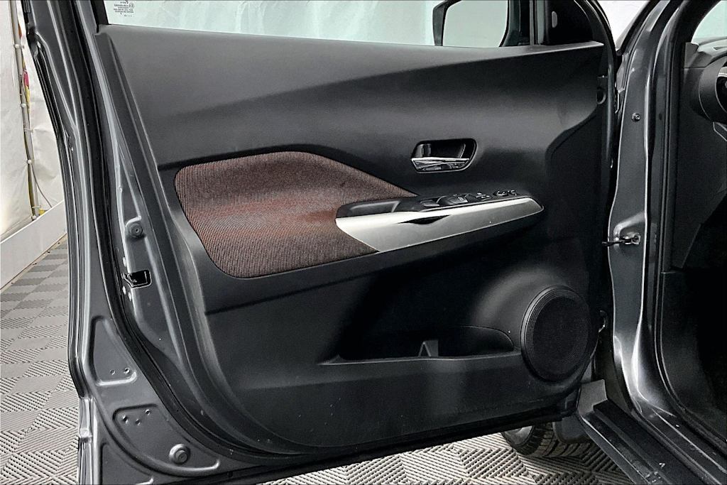 Thumbnail: 2019 Nissan Kicks - 27