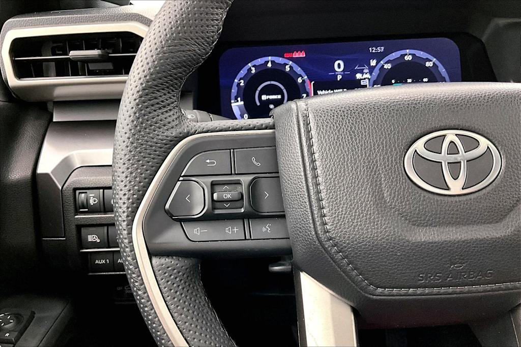 Thumbnail: 2025 Toyota Tacoma - 25