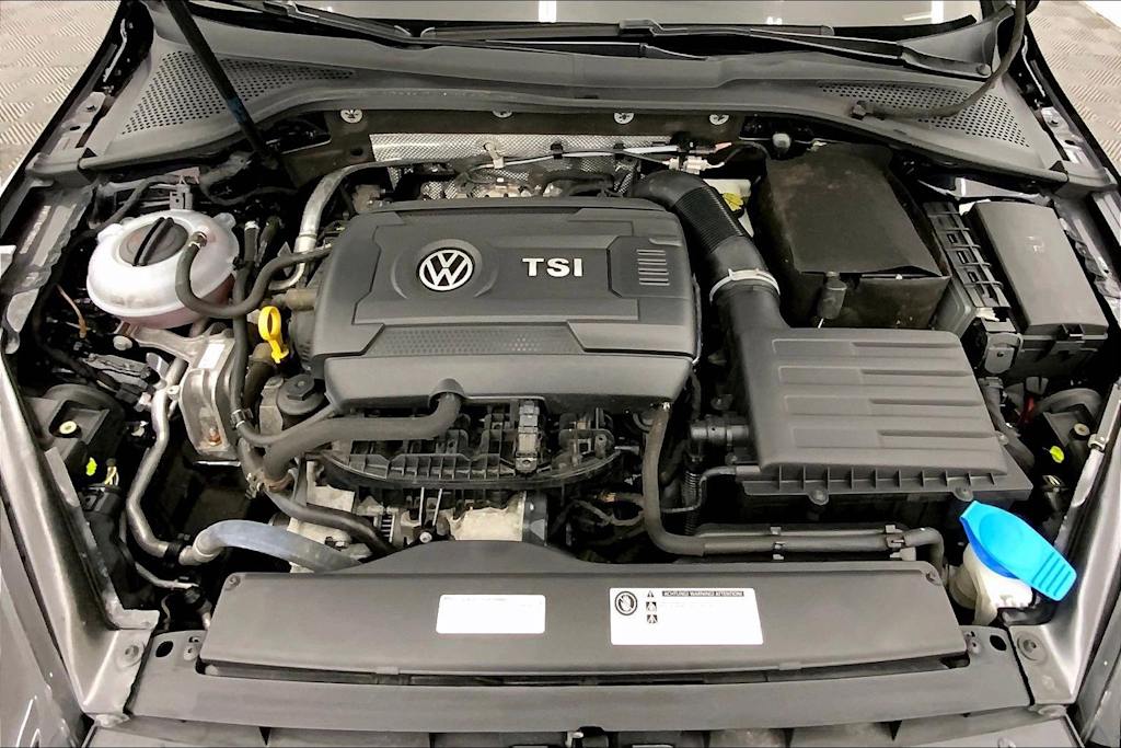 Image of 2017 Volkswagen GTI