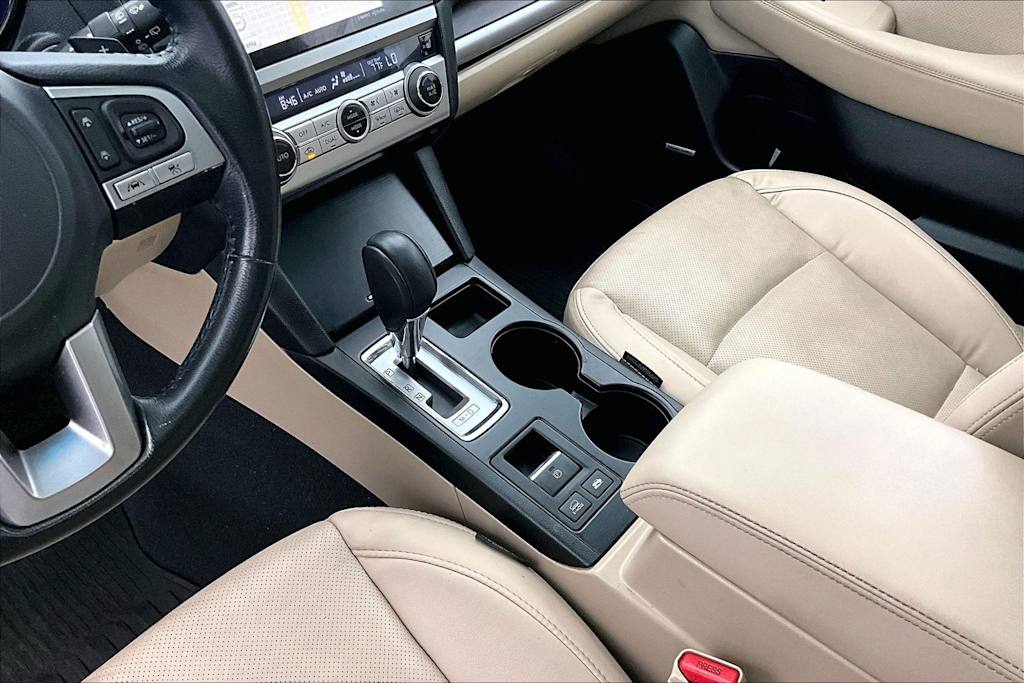 Thumbnail: 2017 Subaru Outback - 17
