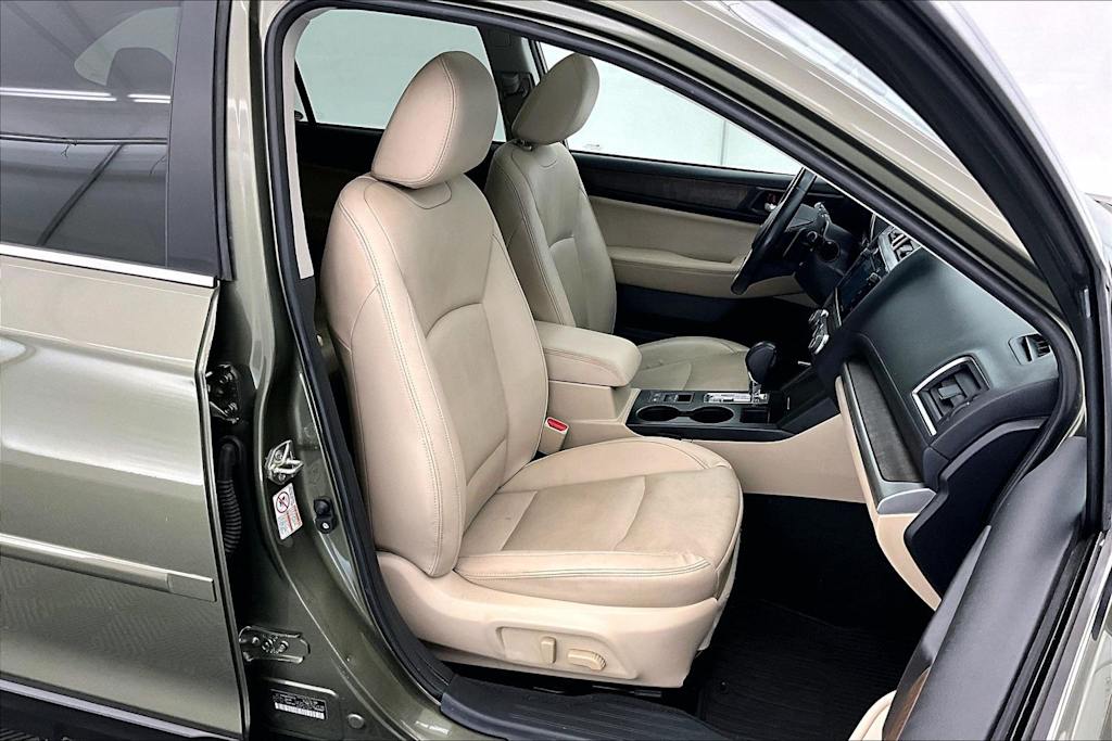 Thumbnail: 2017 Subaru Outback - 12
