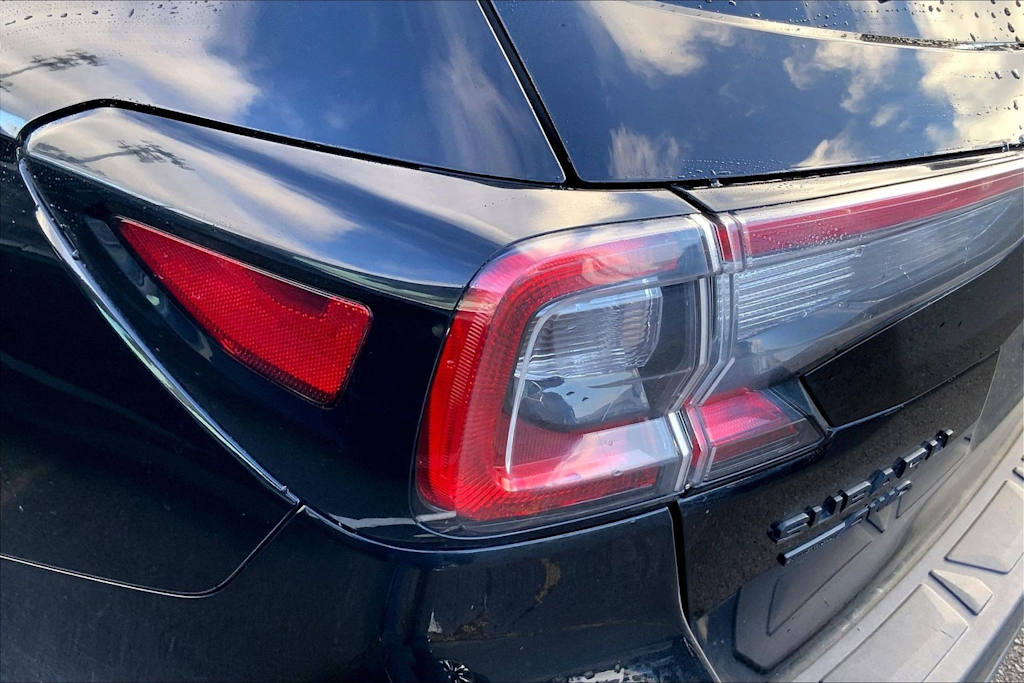 Thumbnail: 2021 Subaru Outback - 17