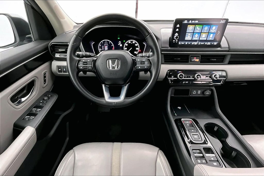 Thumbnail: 2023 Honda Pilot - 14