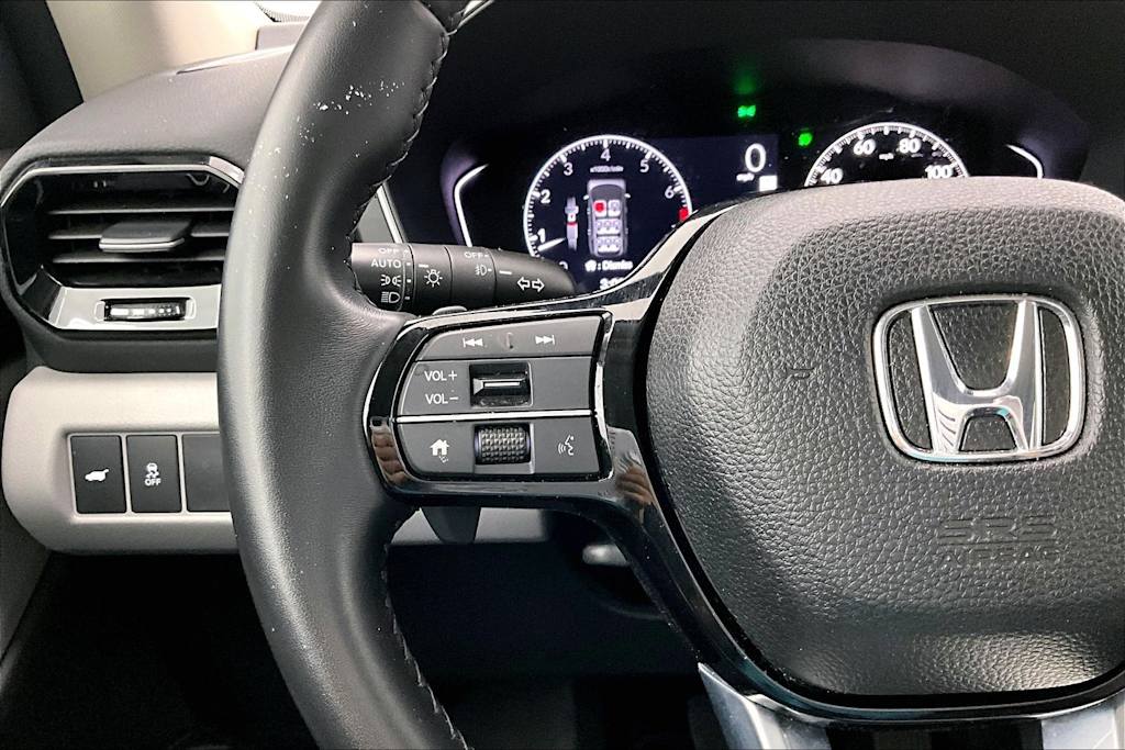Thumbnail: 2023 Honda Pilot - 25