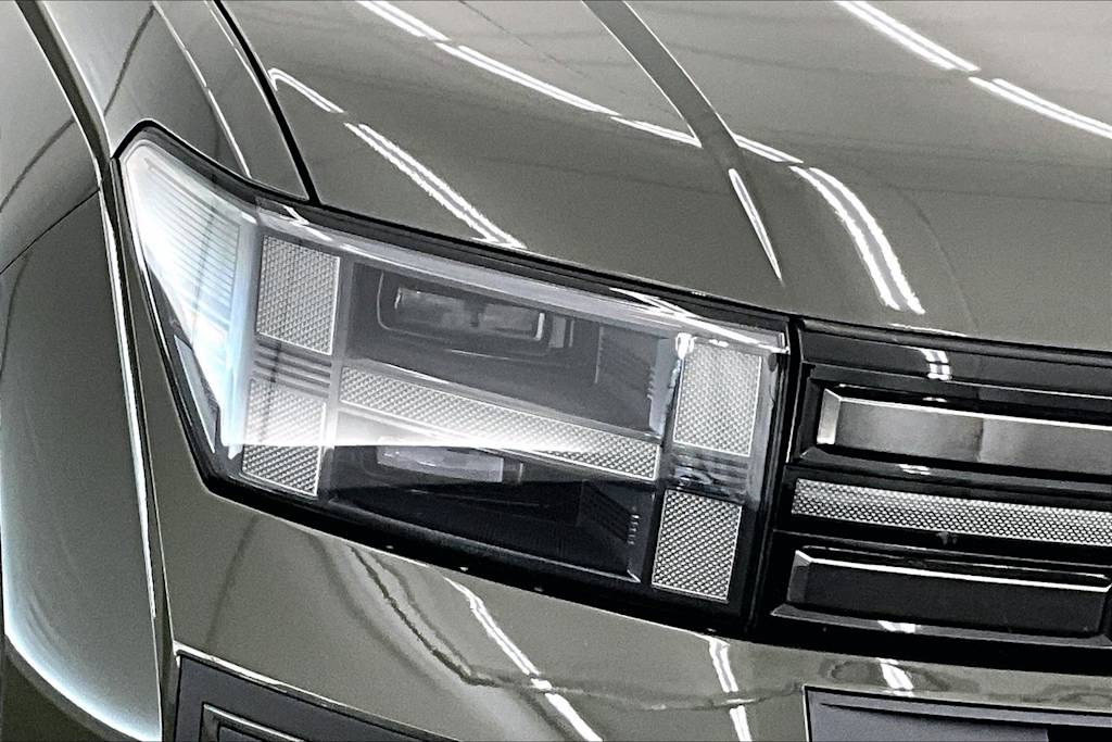 Thumbnail: 2024 Hyundai Santa Fe - 31