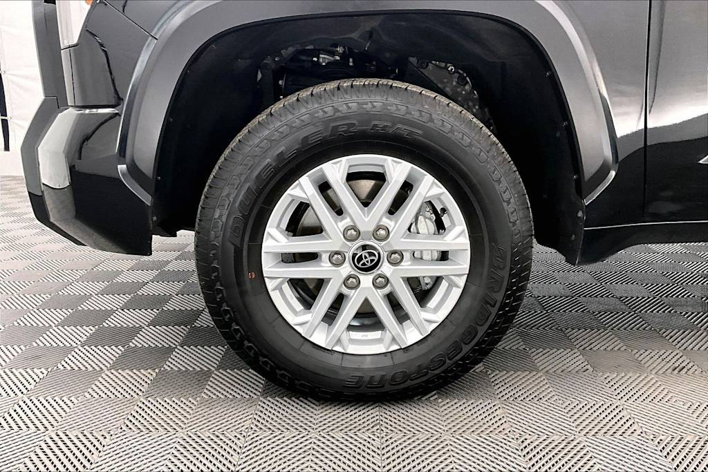Thumbnail: 2023 Toyota Tundra - 8
