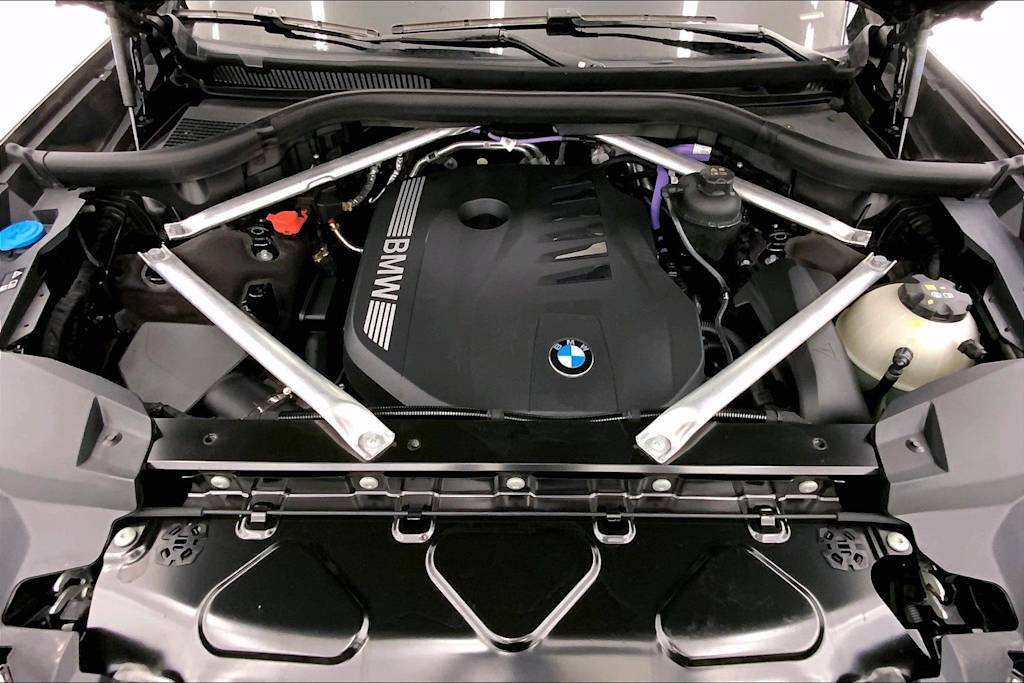 Thumbnail: 2024 BMW X7 - 9