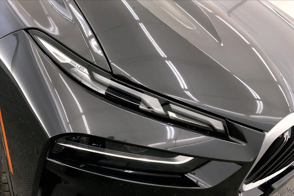 Thumbnail: 2024 BMW X7 - 31