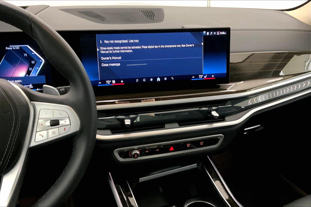 Thumbnail: 2024 BMW X7 - 15