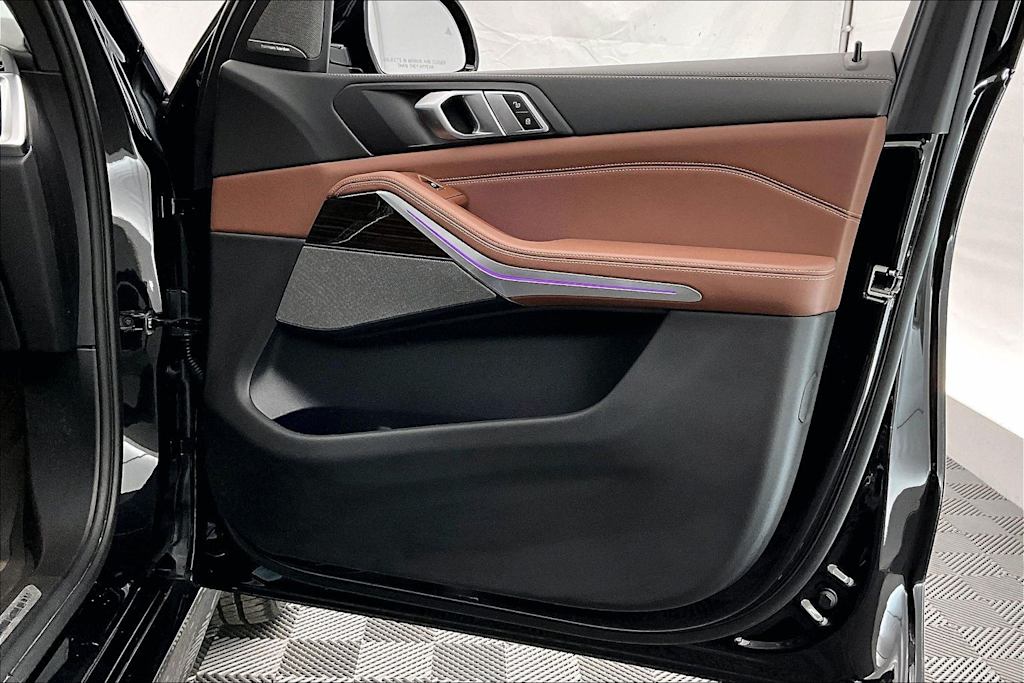 Thumbnail: 2024 BMW X5 - 28