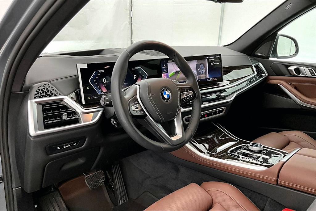 Thumbnail: 2025 BMW X5 - 2