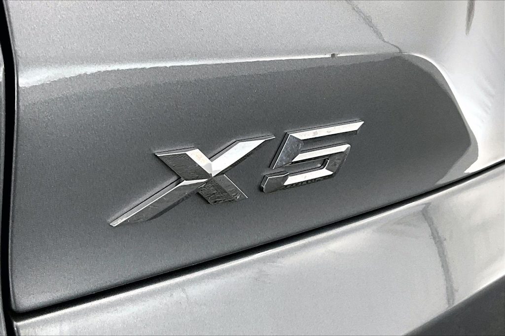 Thumbnail: 2025 BMW X5 - 7