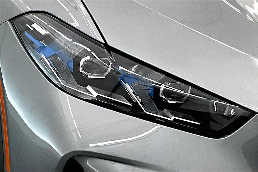 Thumbnail: 2025 BMW X5 - 31