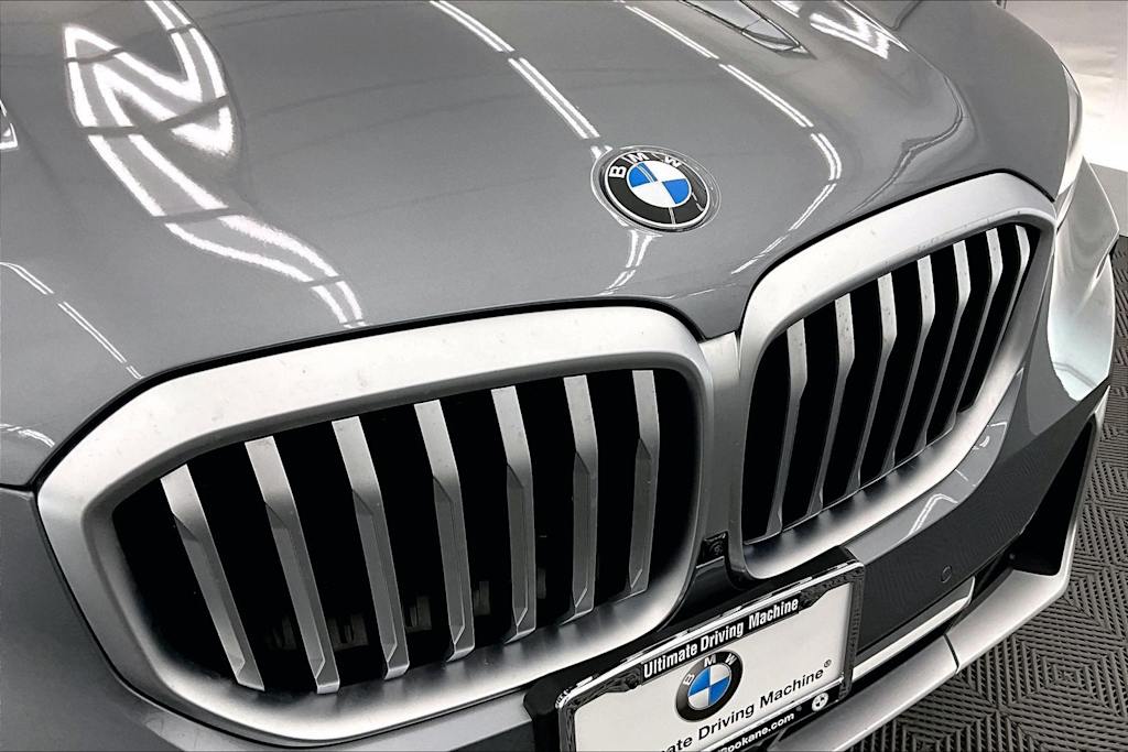 Thumbnail: 2025 BMW X5 - 33
