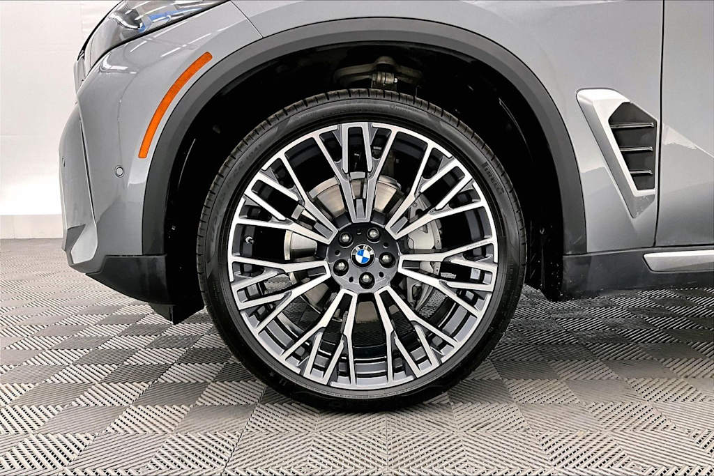 Thumbnail: 2025 BMW X5 - 8