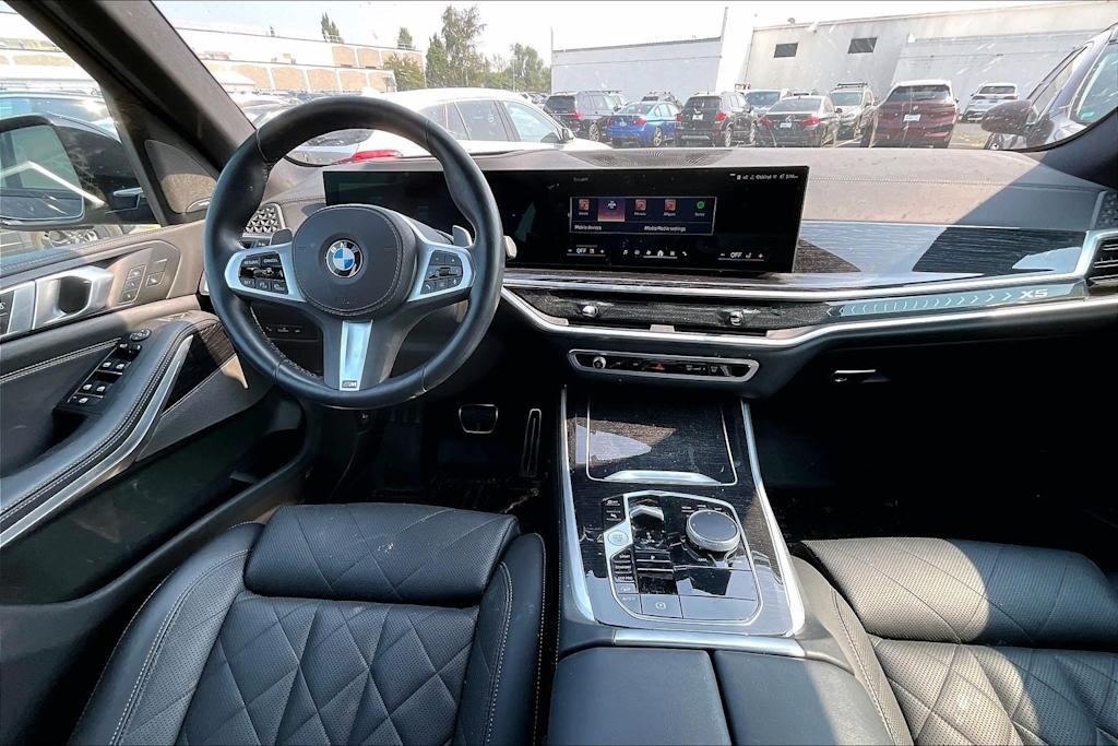 Thumbnail: 2024 BMW X5 - 10