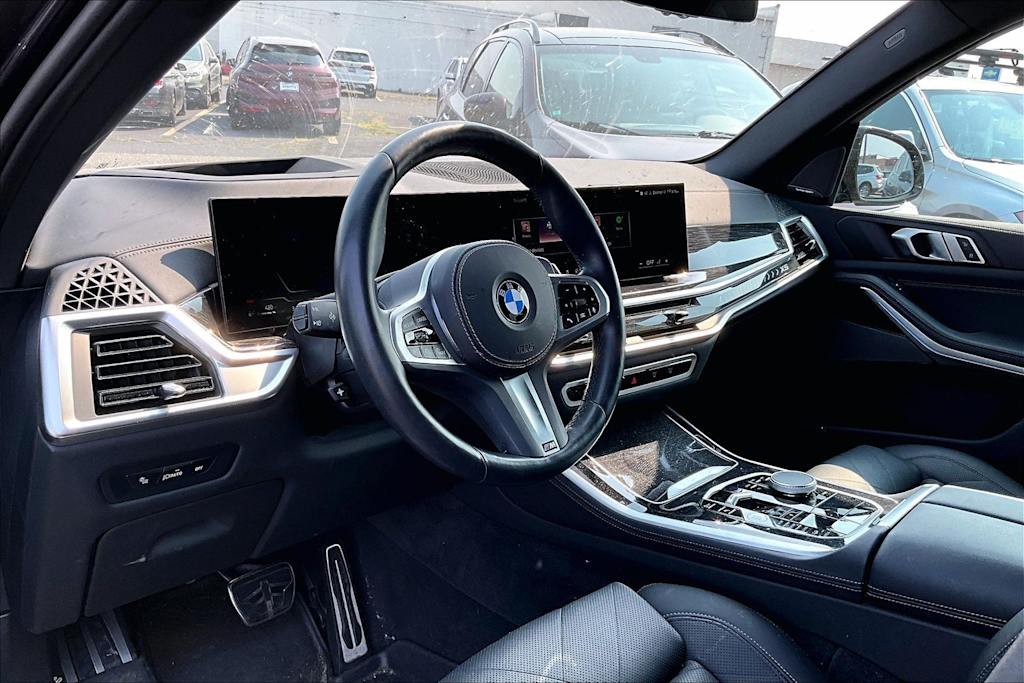 Thumbnail: 2024 BMW X5 - 2