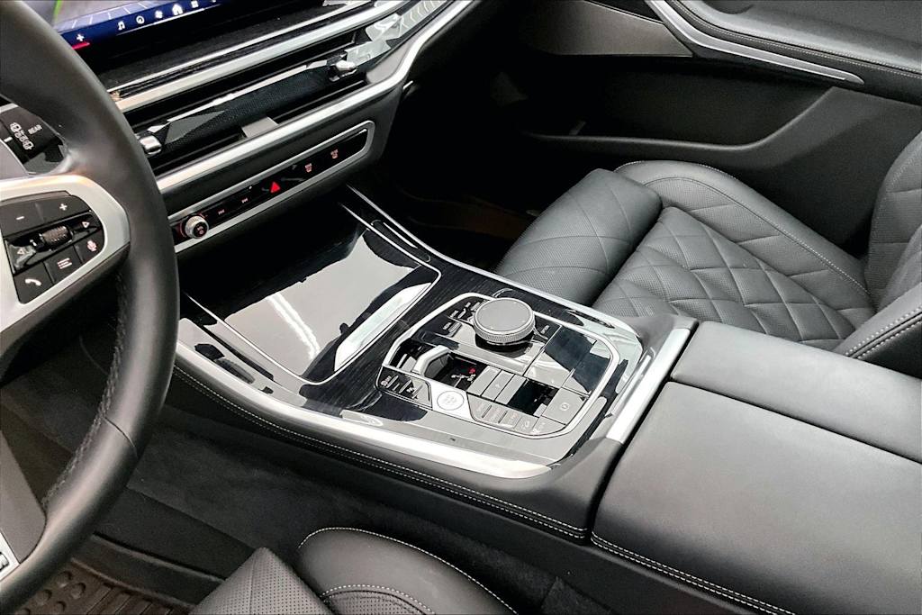 Thumbnail: 2024 BMW X5 - 17