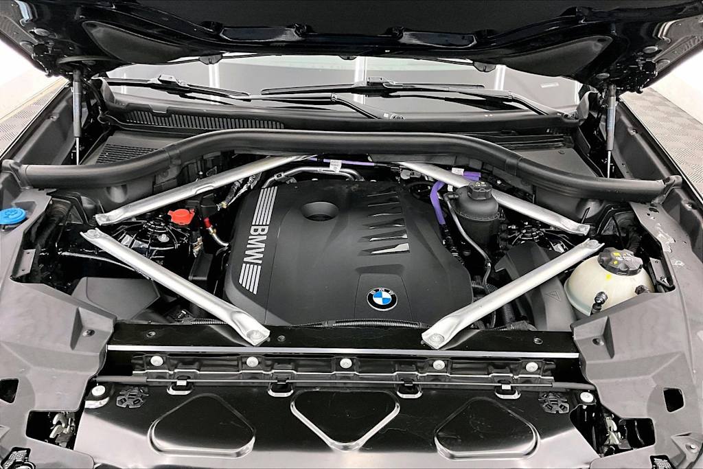 Thumbnail: 2024 BMW X5 - 9