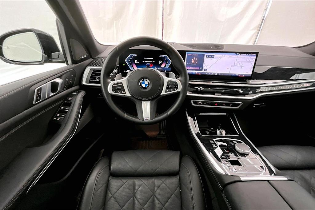 Thumbnail: 2024 BMW X5 - 14