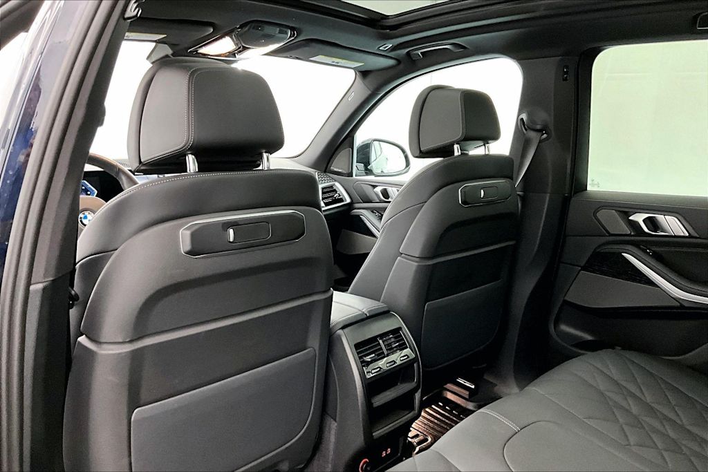 Thumbnail: 2024 BMW X5 - 13