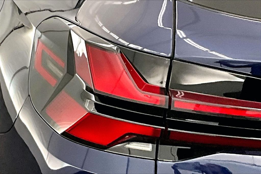 Thumbnail: 2026 BMW X5 - 32