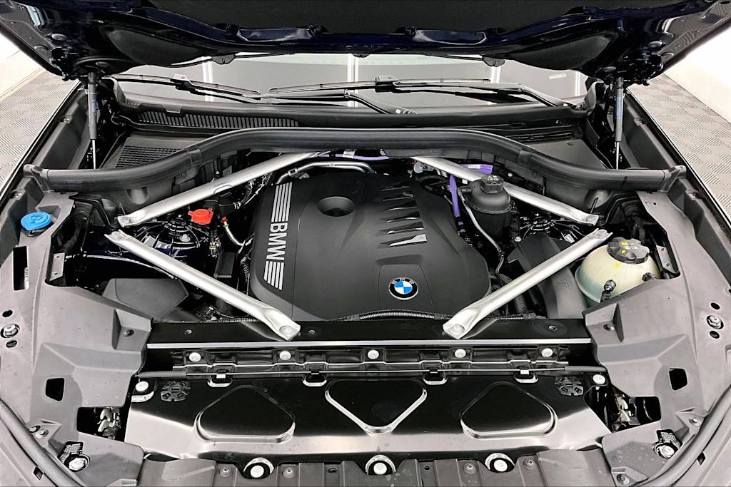 Thumbnail: 2026 BMW X5 - 9