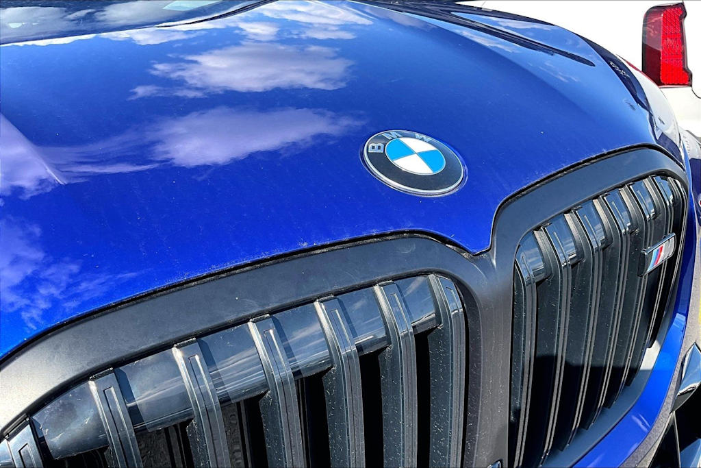 Thumbnail: 2025 BMW X7 - 18