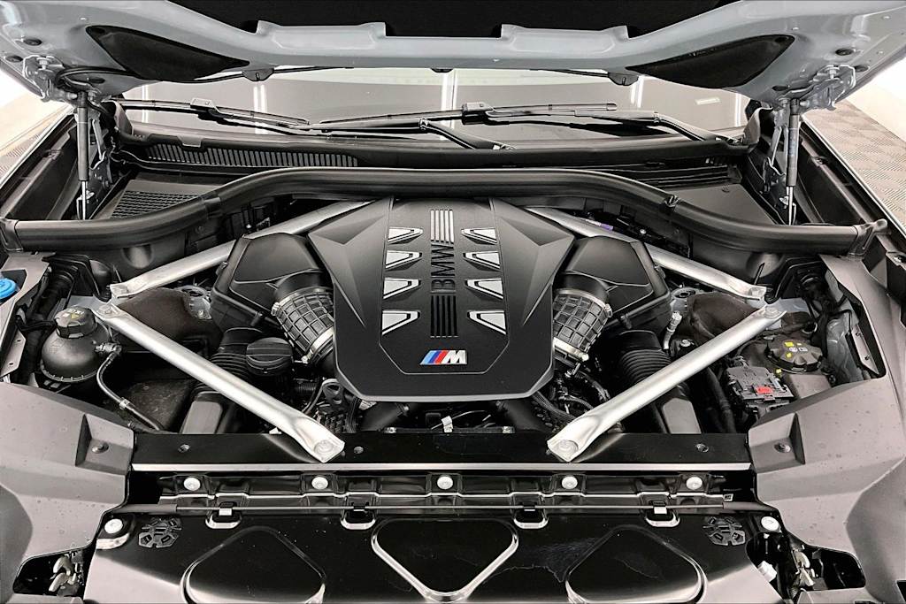 Thumbnail: 2026 BMW X7 - 9