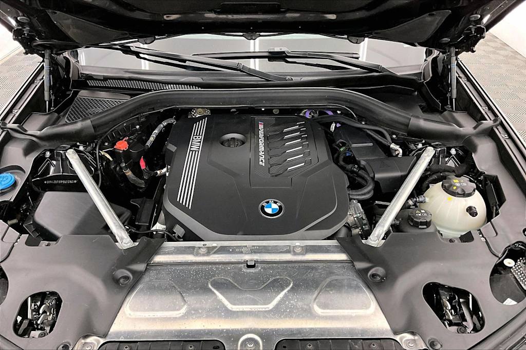 Thumbnail: 2023 BMW X4 - 9