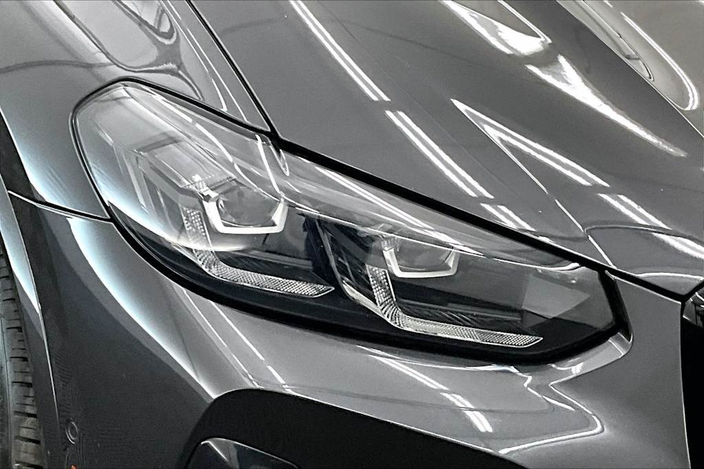 Thumbnail: 2023 BMW X4 - 31