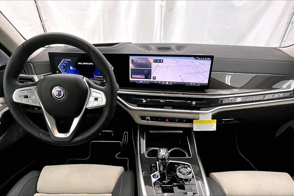 Thumbnail: 2026 BMW X7 - 10