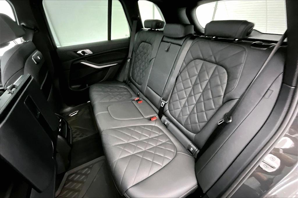 Thumbnail: 2026 BMW X5 - 29