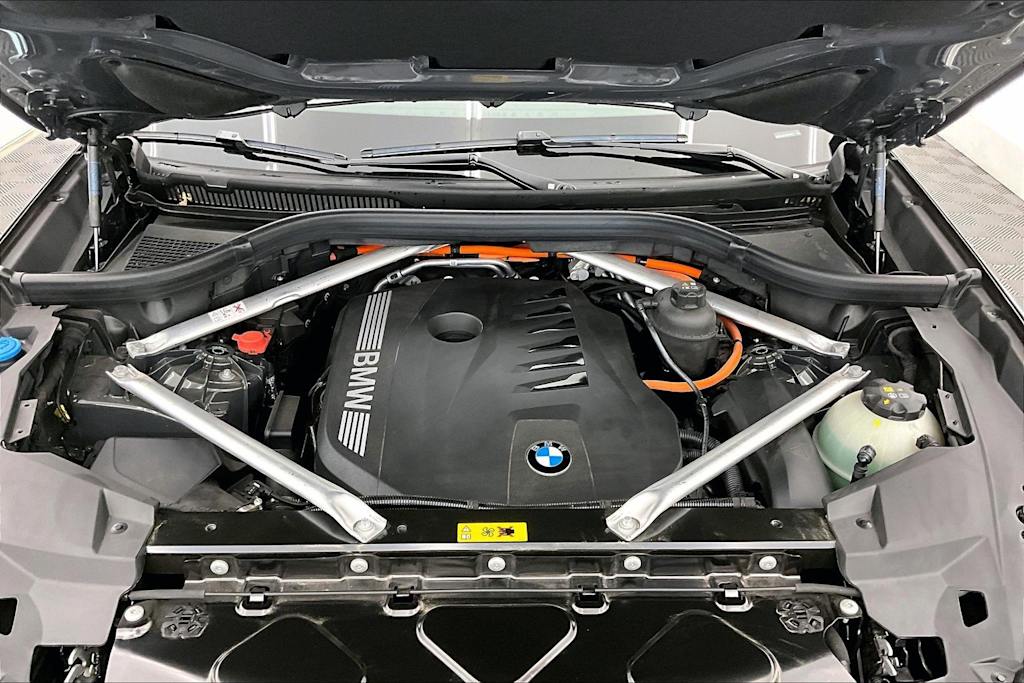Thumbnail: 2026 BMW X5 - 9