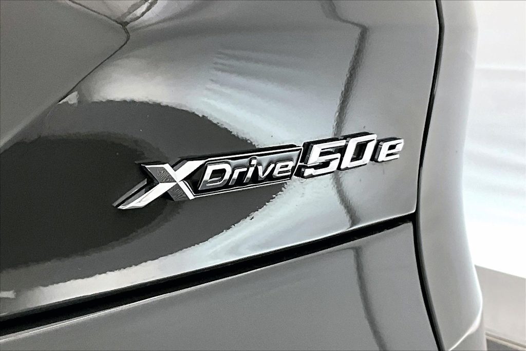 Thumbnail: 2026 BMW X5 - 7