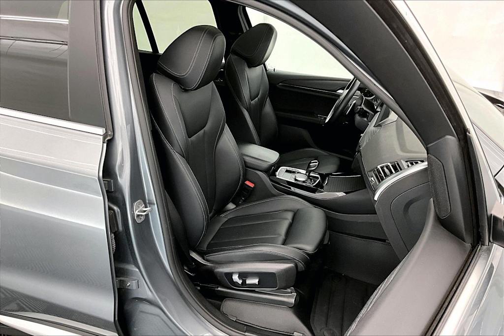 Thumbnail: 2023 BMW X3 - 12